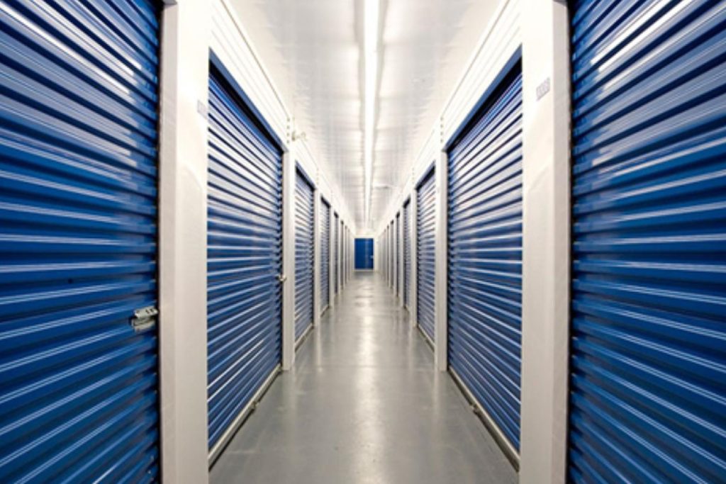 Pros and Cons of Long-Term Self Storage Quick Self Storage